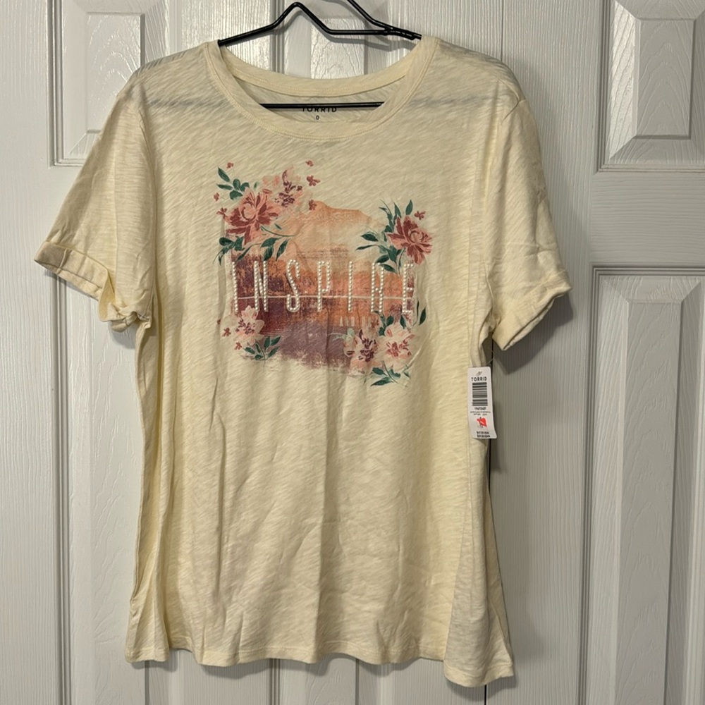 Torrid Inspire Classic Relaxed Fit Heritage Slub Crew Neck Cuff Sleeve Graphic